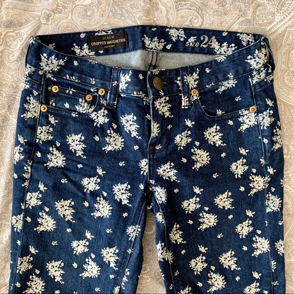 Crew Cropped Jeans- Indigo Floral - Picture 6 of 8